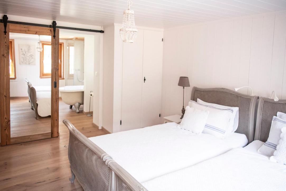 Casa Pasch - Boutique Bed And Breakfast In Cumpadials Sumvitg Экстерьер фото
